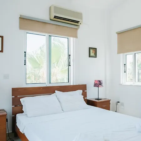 Cleopatra 3 Bedroom Willa Neo Chorio