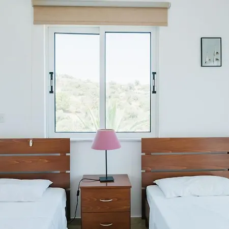Villa Cleopatra 3 Bedroom Neo Chorio